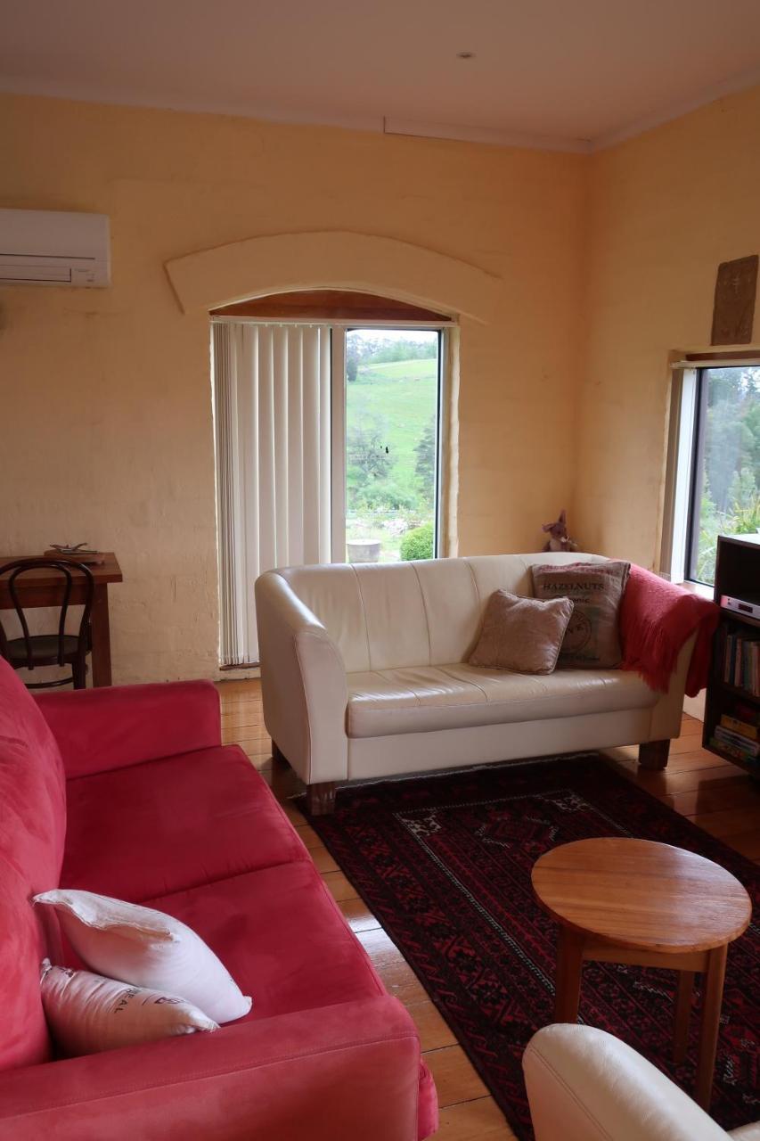 Cherry Top Farmstay - Boutique Eco Village Lilydale Exterior photo